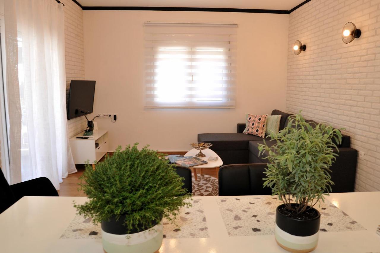 Vintage Apartment Helios Kalampáka Luaran gambar