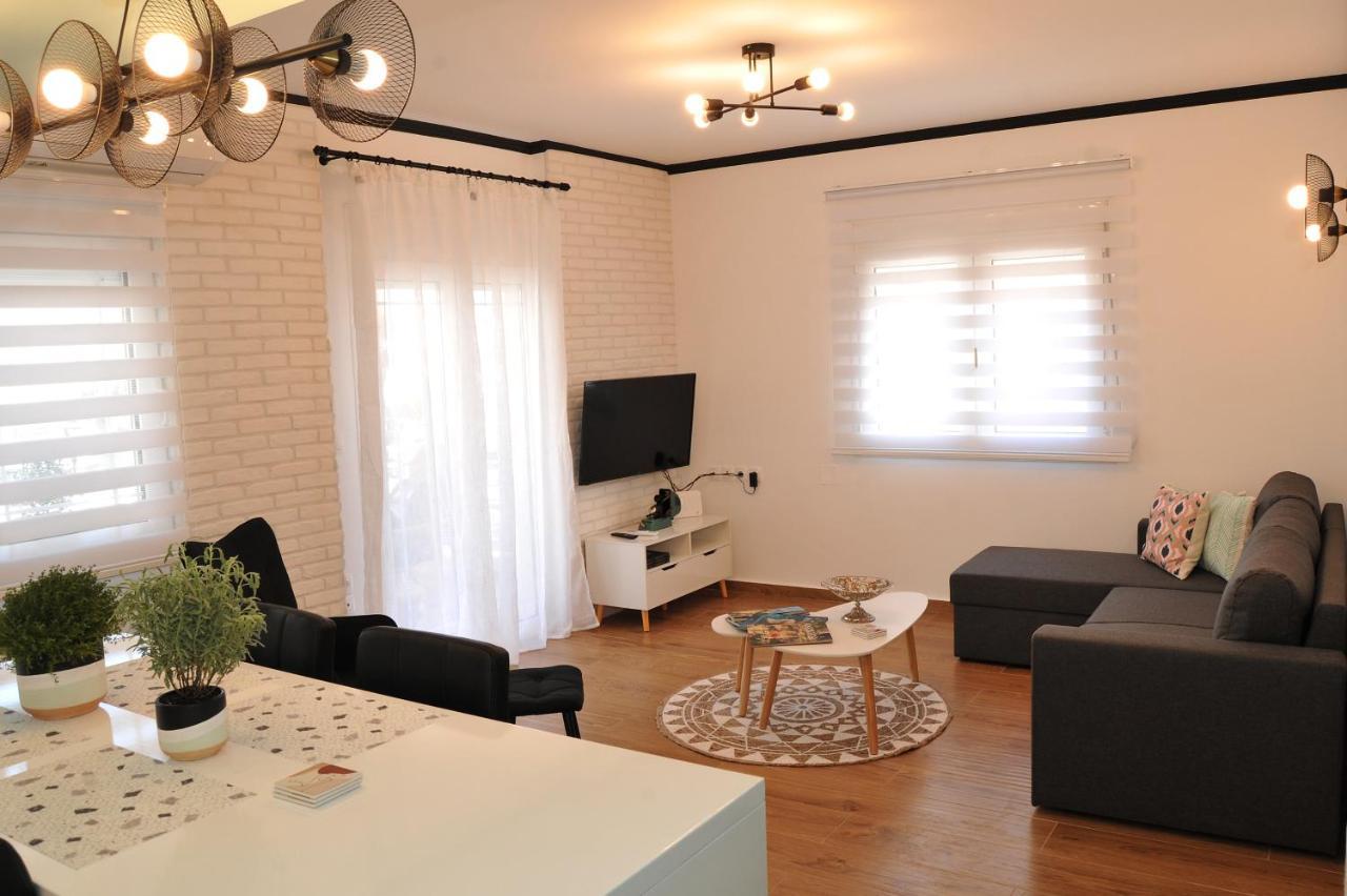 Vintage Apartment Helios Kalampáka Luaran gambar